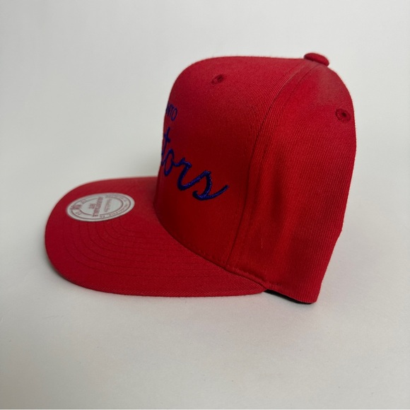 Toronto Raptors Mitchell & Ness Red Snapback - Picture 2 of 6